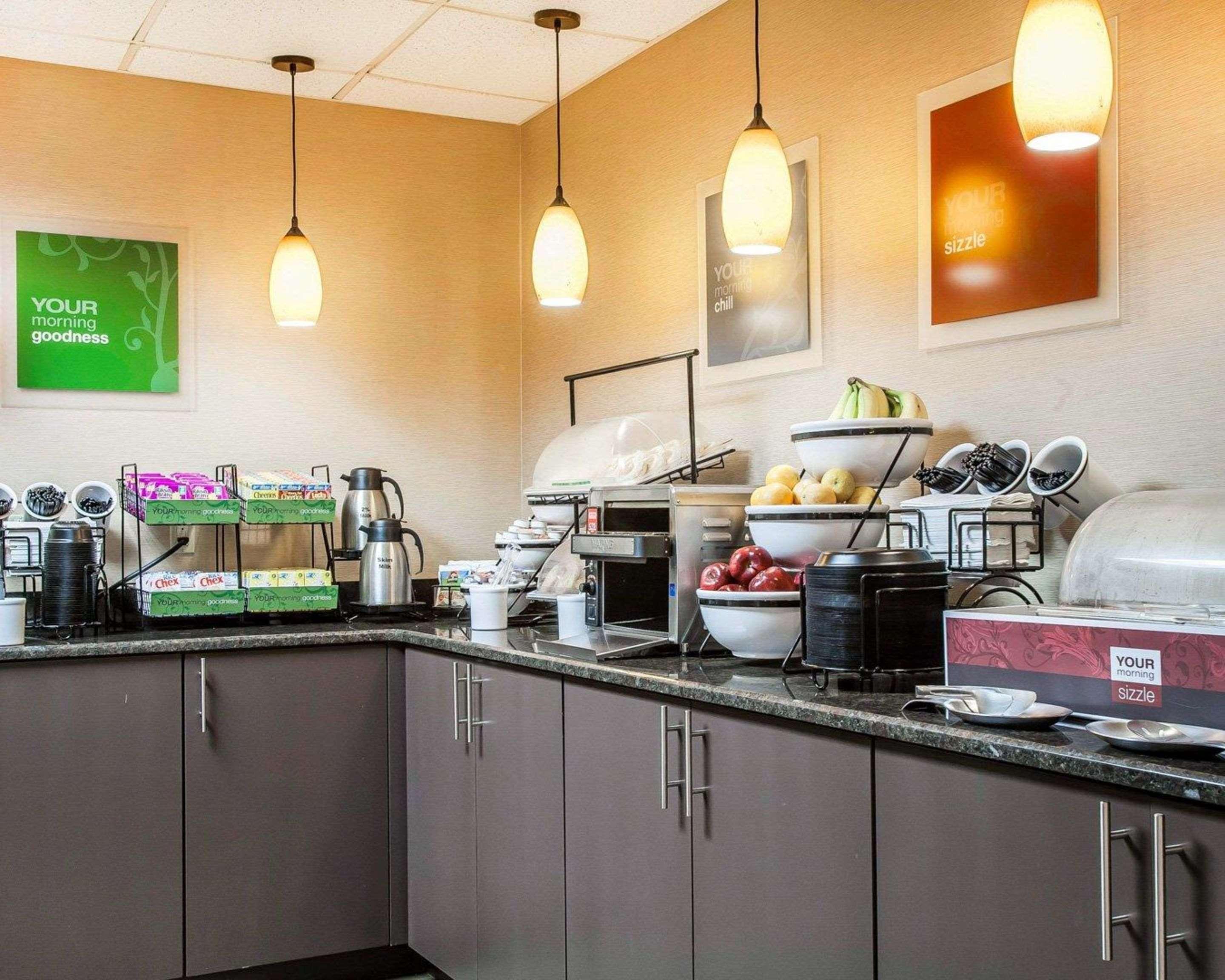 Comfort Inn & Suites Sturbridge-Brimfield Dış mekan fotoğraf