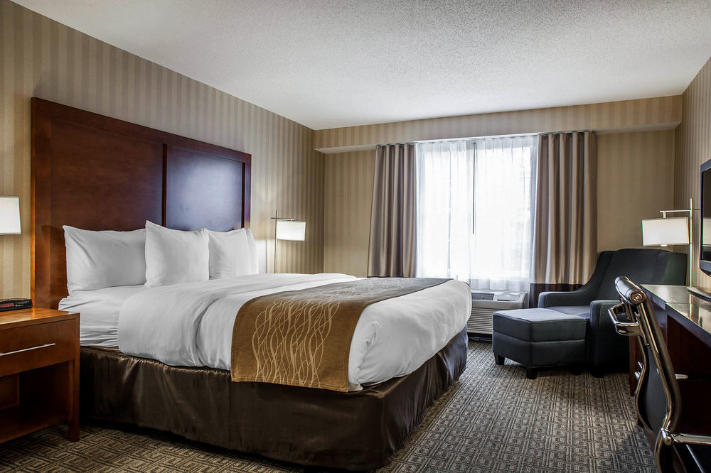 Comfort Inn & Suites Sturbridge-Brimfield Dış mekan fotoğraf